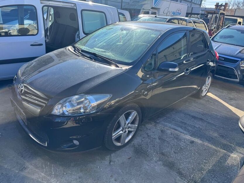 Auris