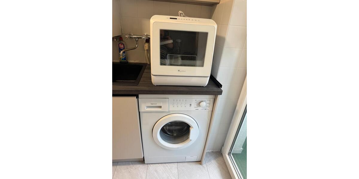 2.5 Zimmer Wohnung Voll Möbliert hochwertig ausgestattet 2.5 zimmer