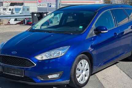 Ford Focus 103.000 km 6.400 &euro; Postbauer-Heng 92353