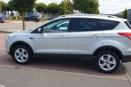 Ford Kuga 193.000 km 7.900 &euro; Nürnberg 90443