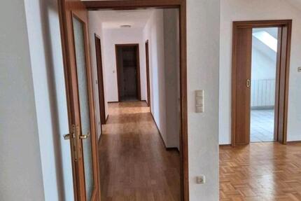 Wohnung Petersaurach - 3.5 Zimmer, 100 m&sup2;, 960&euro; | Angebot:24820412