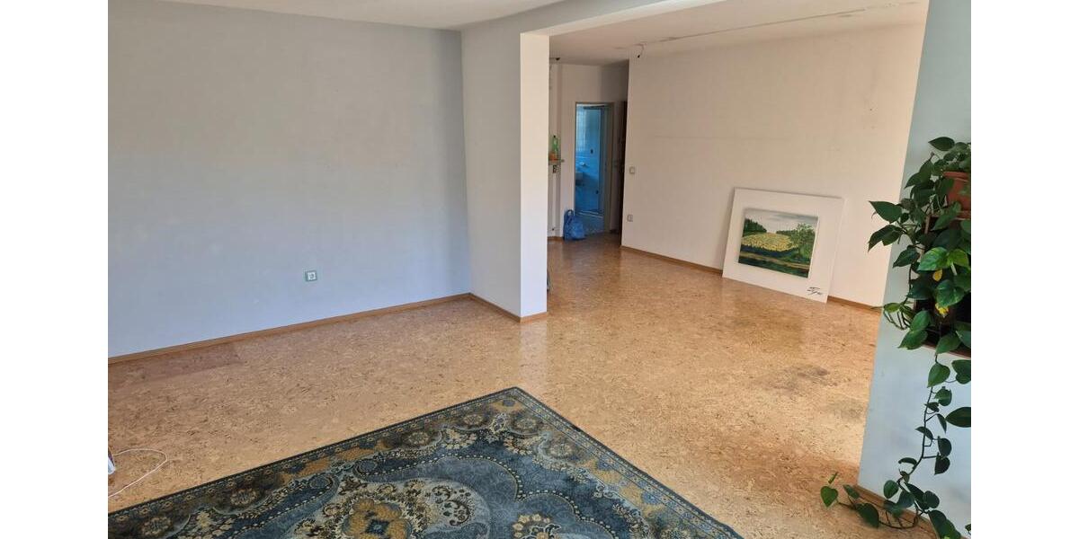 Etagenwohnung Cadolzburg - 3 Zimmer, 85 m&sup2;, 895&euro; | Angebot:25390349