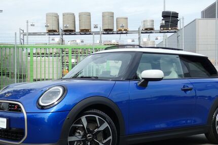 Mini Cooper S Coupé 11.332 km 31.890 &euro; Forchheim 91301