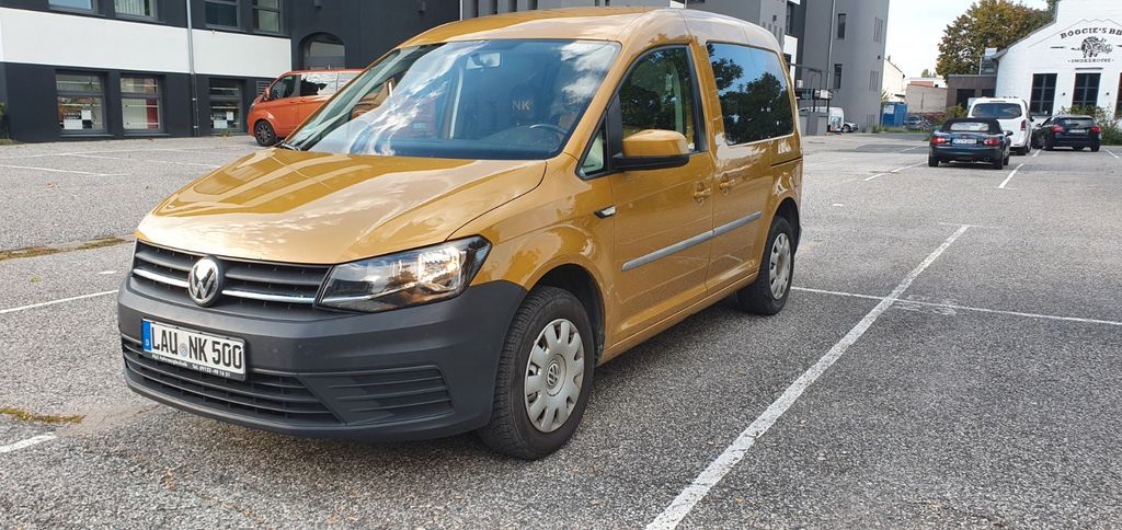 VW Caddy 370.000 km 7.600 € nürnberg 90443