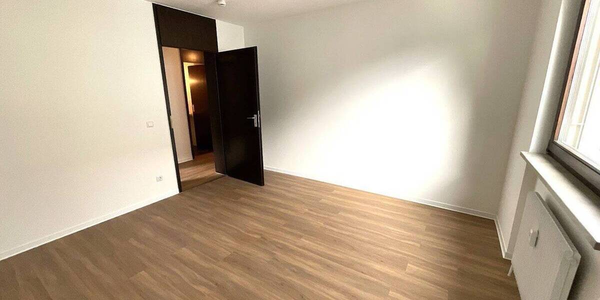 Etagenwohnung Nürnberg Steinbühl - 3 Zimmer, 71 m&sup2;, 879&euro; | Angebot:26692604