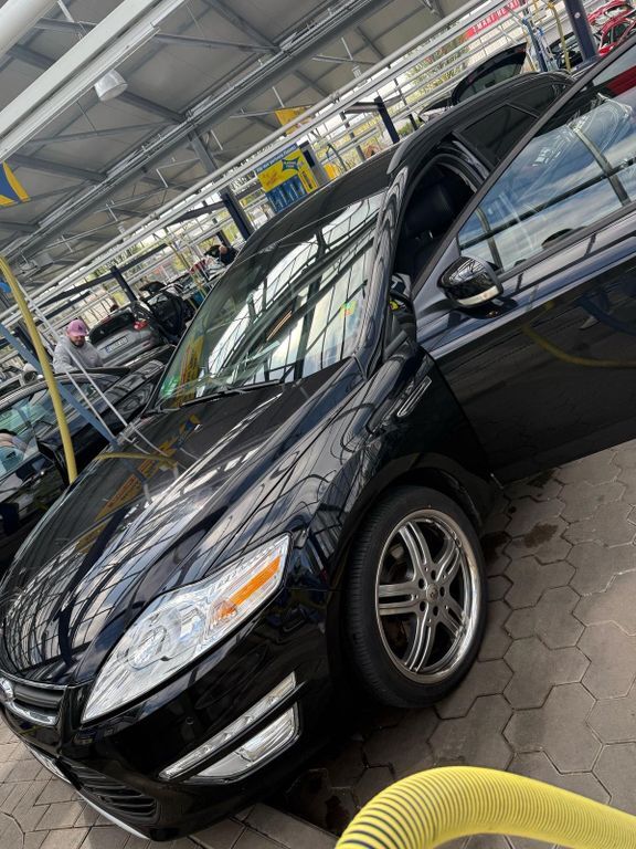 Mondeo
