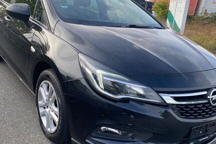 Opel Astra 130.000 km 8.800 € Nürnberg 90431