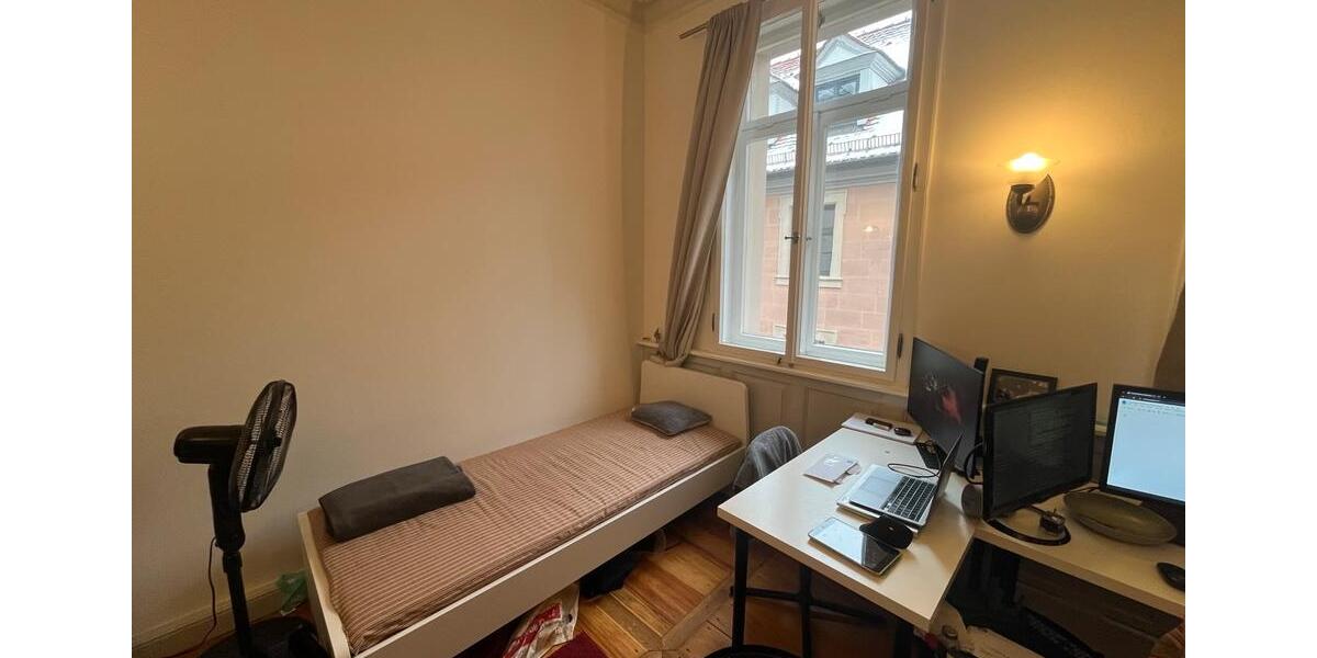 Room in Erlangen City Center (long term) 5 zimmer