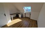 Dachgeschoßwohnung Oberasbach - 3 Zimmer, 86 m&sup2;, 940&euro; | Angebot:27616434