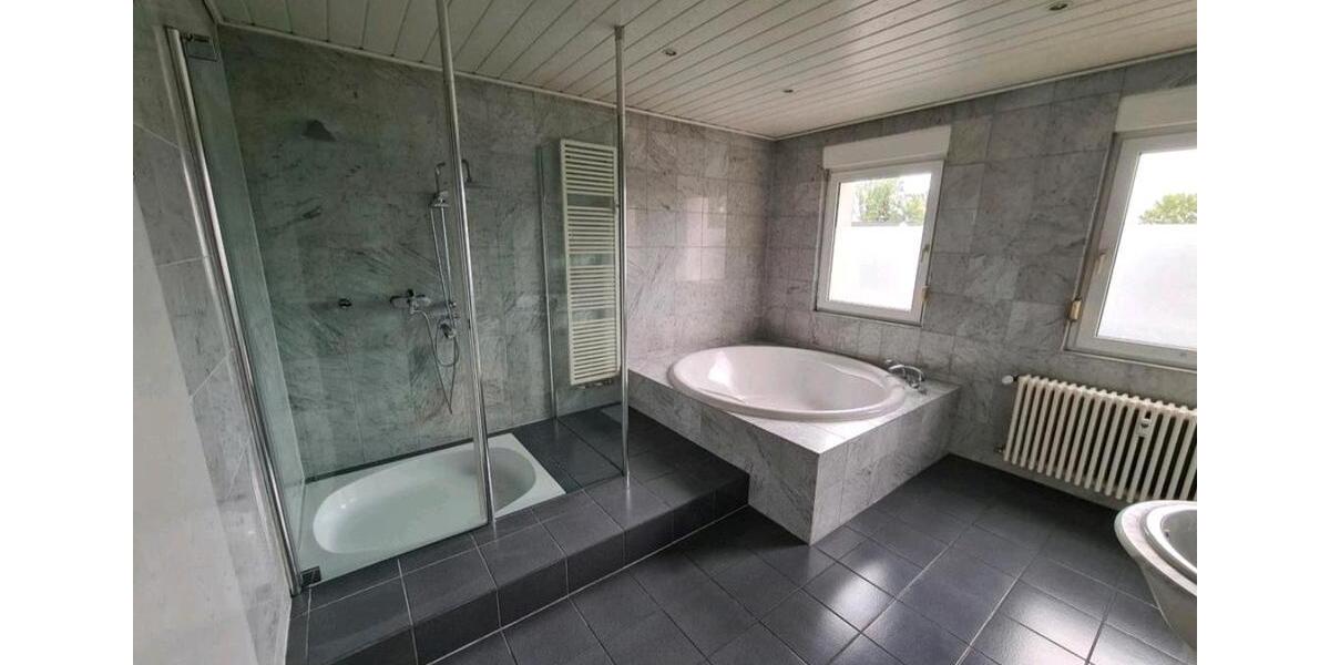 Schöne 4 Zi. Wohnung zu Vermieten 4 zimmer