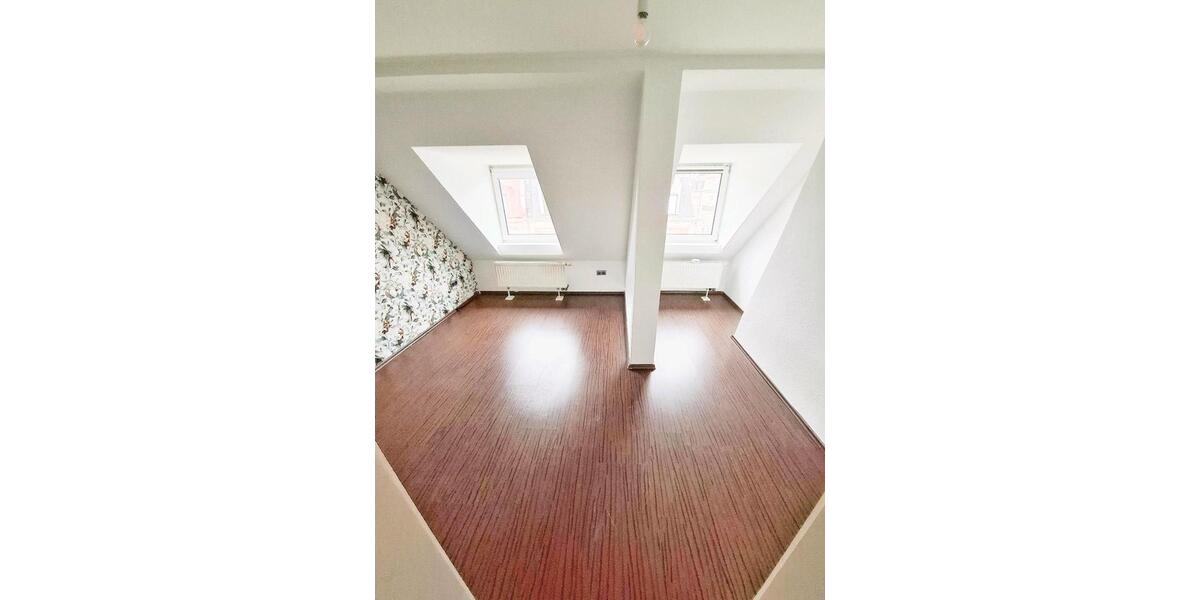 Dachgeschoßwohnung Nürnberg Rabus - 3.5 Zimmer, 79 m&sup2;, 800&euro; | Angebot:25158101