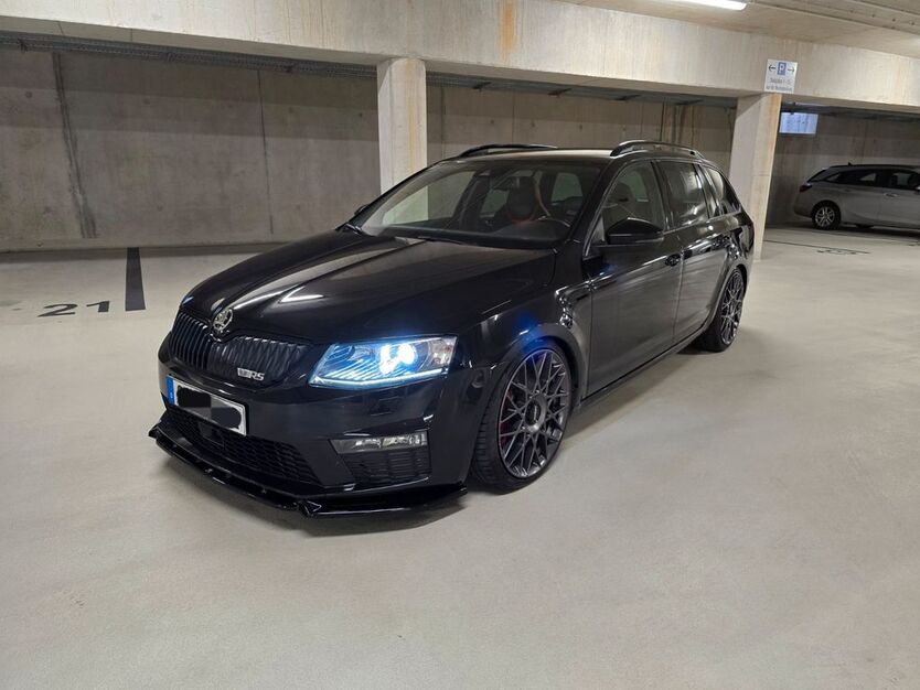 Skoda Octavia 94.000 km 16.499 € Nürnberg 90451
