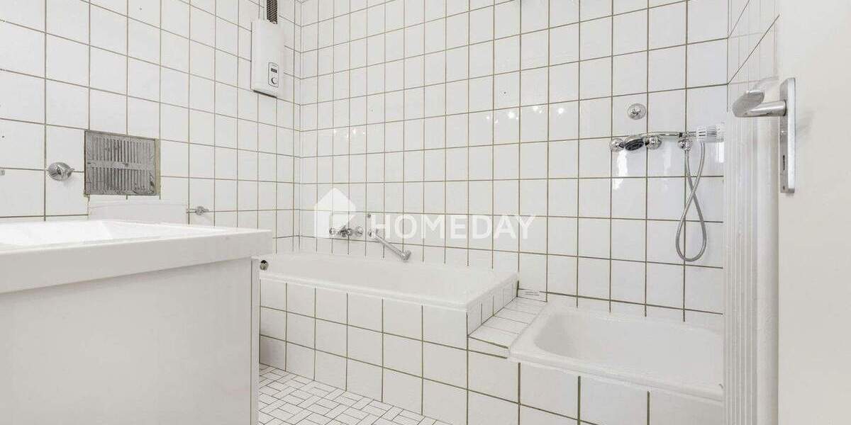 Etagenwohnung Erlangen Sieglitzhof - 3 Zimmer, 83 m&sup2;, 319.000&euro; | Angebot:25741085