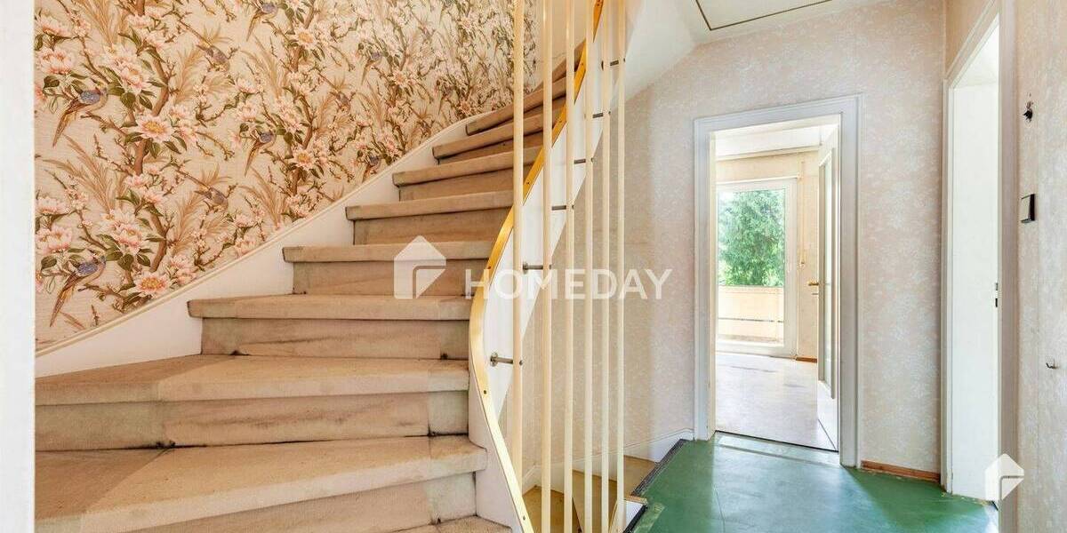 TOLLES HAUS IN BESTER LAGE, mit Hallenbad, Sauna, ca. 200m², 6 Zi., großes Grdst., Zerzabelshof 6 zimmer