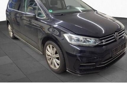 VW Touran 89.550 km 28.402 &euro; Nürnberg 90411
