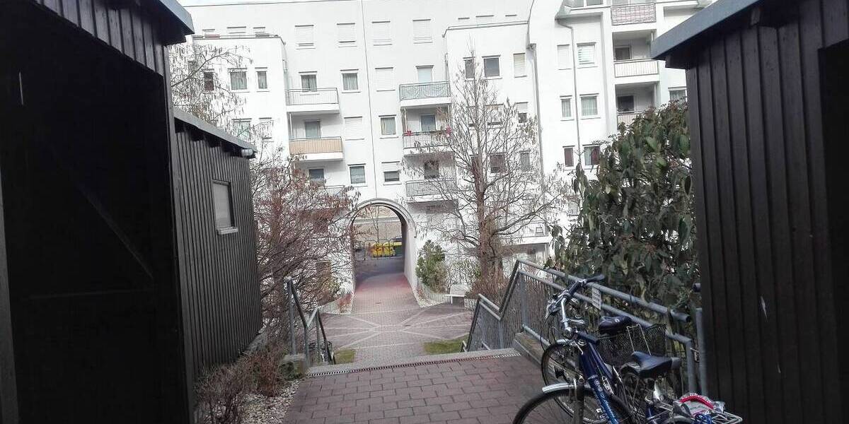 Etagenwohnung Fürth Innenstadt - 2 Zimmer, 66 m&sup2;, 590&euro; | Angebot:26450220