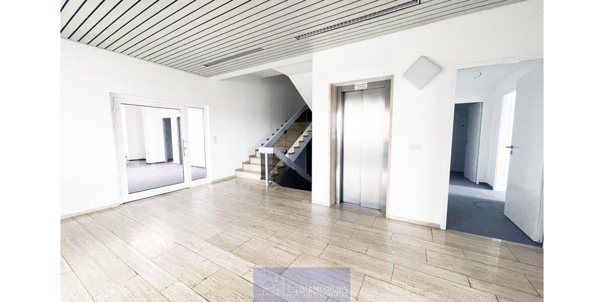 Gewerbeobjekt Erlangen Bruck - 9&euro; | Angebot:26256200