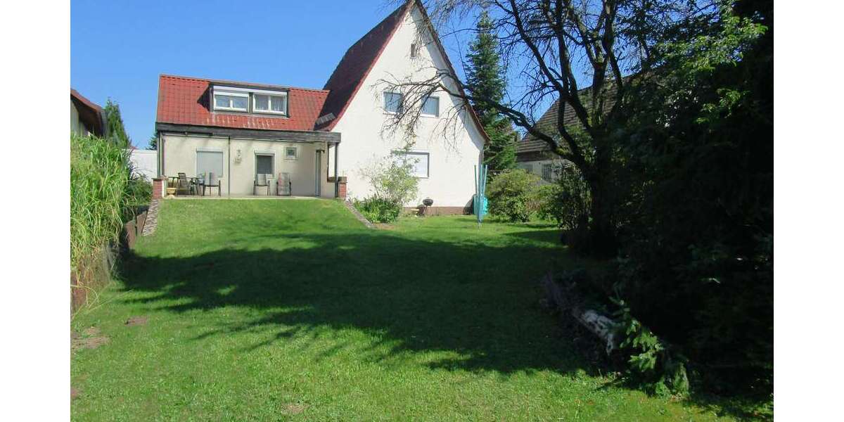 Einfamilienhaus Nürnberg Altenfurt - 5 Zimmer, 131 m&sup2;, 420.000&euro; | Angebot:26931823