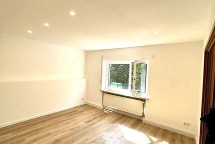 Moderne, große Wohnung mit zwei Bädern- !!! auf Wunsch: Teilbar in zwei Wohnungen!!! 4 zimmer