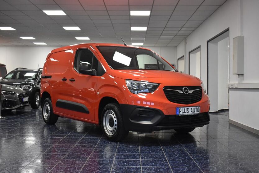Opel Combo 23.069 km 12.870 € Nürnberg 90431
