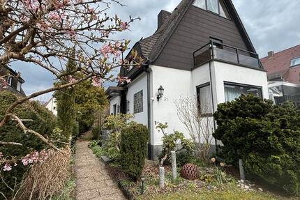 Haus Nürnberg Buchenbühl - 5.5 Zimmer, 100 m&sup2;, 765.000&euro; | Angebot:25638435