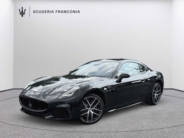 Maserati Granturismo 9.600 km 197.900 &euro; Nürnberg 90403