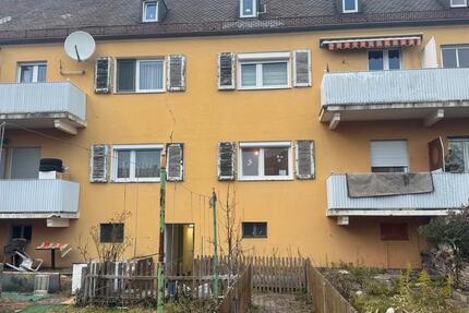 Zwei Zimmer Erdgeschoss Wohnung zu verkaufen. 2 zimmer