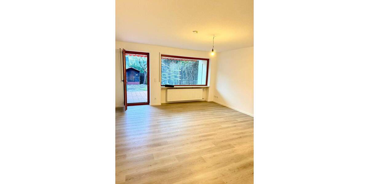 Reihenmittelhaus Nürnberg Thon - 4 Zimmer, 114 m&sup2;, 1.600&euro; | Angebot:25670106