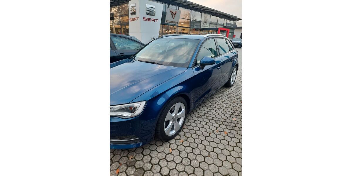Audi A3 200.000 km 9.500 &euro; Feucht 90537