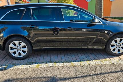 Opel Insignia 136.088 km 8.000 &euro; Erlangen 91058