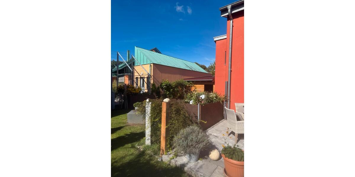 Einfamilienhaus Berg bei Neumarkt in der Oberpfalz - 7 Zimmer, 199 m&sup2;, 2.500&euro; | Angebot:27614304