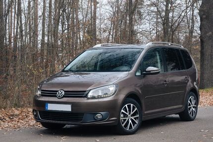 VW Touran 186.000 km 7.400 &euro; Erlangen 91056