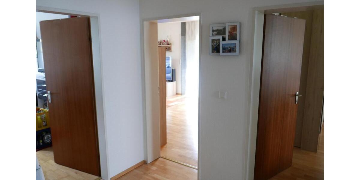 Etagenwohnung Fürth Bislohe - 3 Zimmer, 74 m&sup2;, 950&euro; | Angebot:25655381