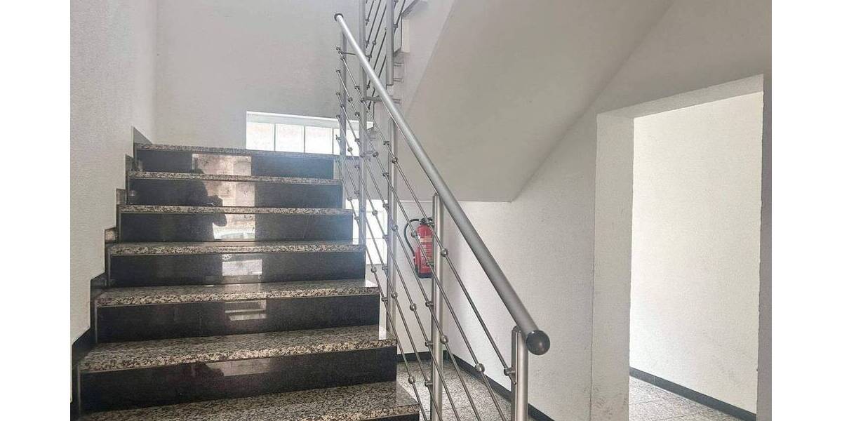 Etagenwohnung Fürth Innenstadt - 3 Zimmer, 80 m&sup2;, 780&euro; | Angebot:26875082