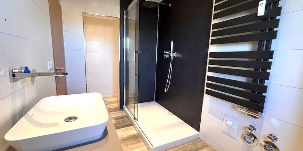 Etagenwohnung Pyrbaum - 4 Zimmer, 111 m&sup2;, 379.000&euro; | Angebot:25662843