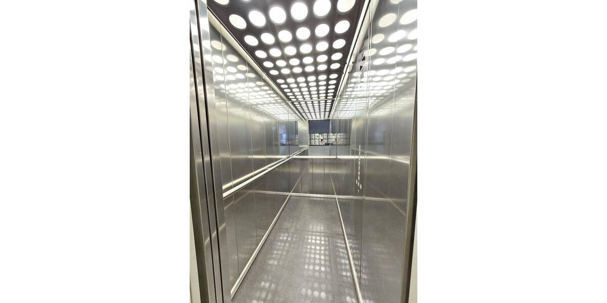 Etagenwohnung Nürnberg Zollhaus - 2 Zimmer, 58 m&sup2;, 205.000&euro; | Angebot:26412775