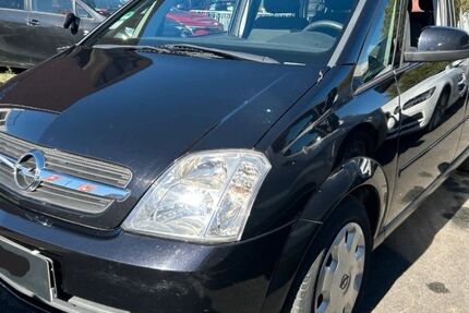 Opel Meriva 84.000 km 3.480 &euro; Nürnberg 90455