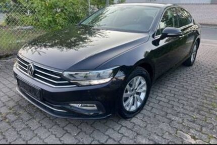 VW Passat 136.000 km 15.950 &euro; Nürnberg 90480