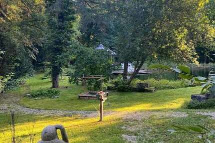 Haus Feucht / Moosbach Moosbach - 8 Zimmer, 330 m&sup2;, 1.075.000&euro; | Angebot:25402336