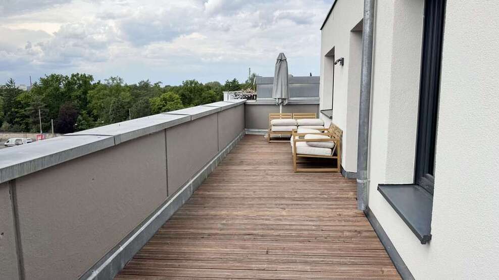 Wohnung zum Mieten in Nürnberg 2.000 € 93 m²