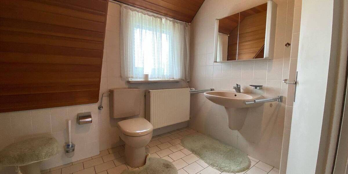 Einfamilienhaus Langenzenn - 6 Zimmer, 139 m&sup2;, 449.000&euro; | Angebot:26684438