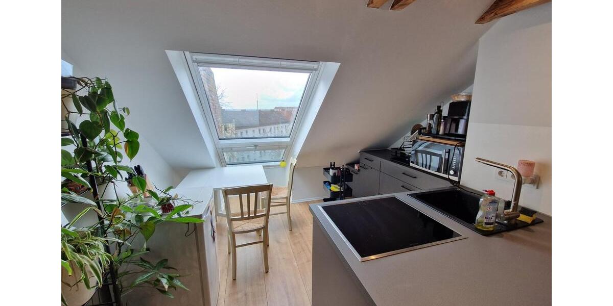 Dachgeschoßwohnung Nürnberg Rabus - 2 Zimmer, 42 m&sup2;, 900&euro; | Angebot:25626166