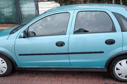 Opel Corsa 170.500 km 1.800 &euro; Langenzenn 90579