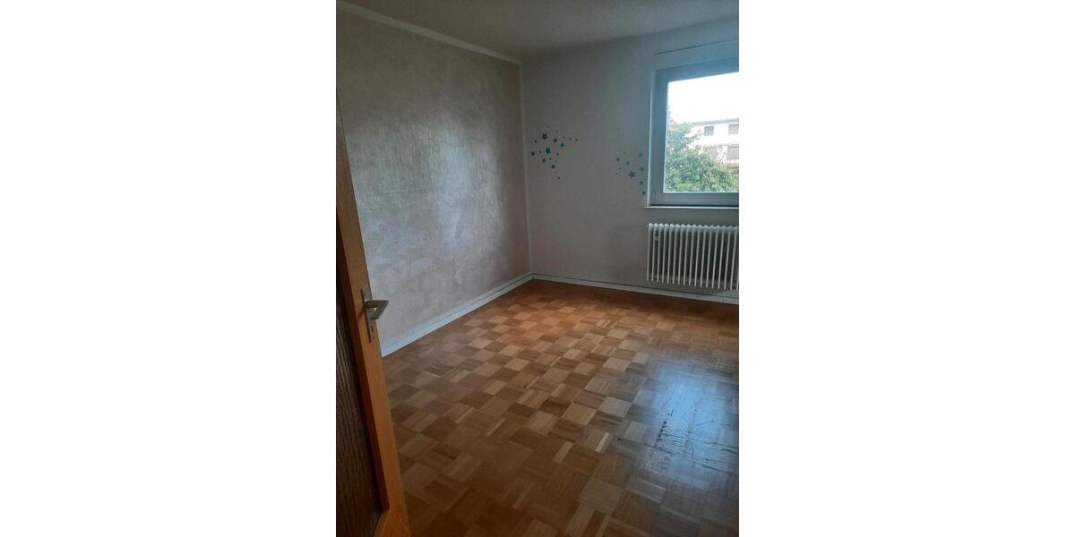 Reihenhaus Nürnberg Eibach - 6 Zimmer, 120 m&sup2;, 1.750&euro; | Angebot:27613214