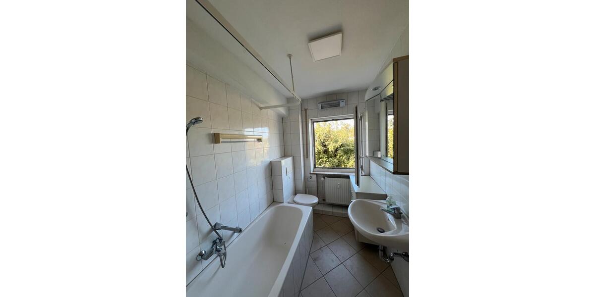 Etagenwohnung Roth - 1 Zimmer, 74 m&sup2;, 750&euro; | Angebot:27616405