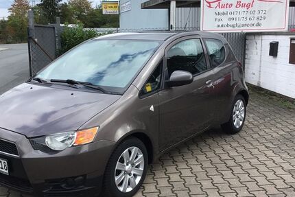 Mitsubishi Colt 79.000 km 4.990 € Erlangen 91056