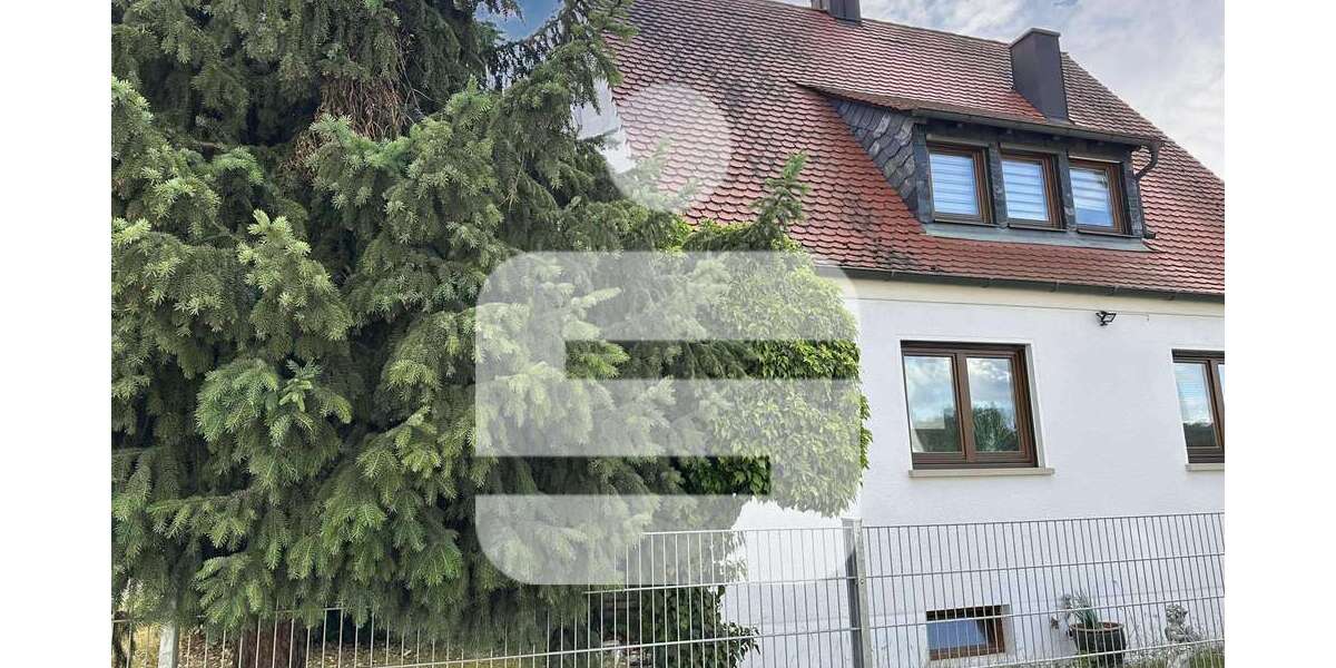 Einfamilienhaus Herzogenaurach - 7 Zimmer, 122 m&sup2;, 690.000&euro; | Angebot:25542058