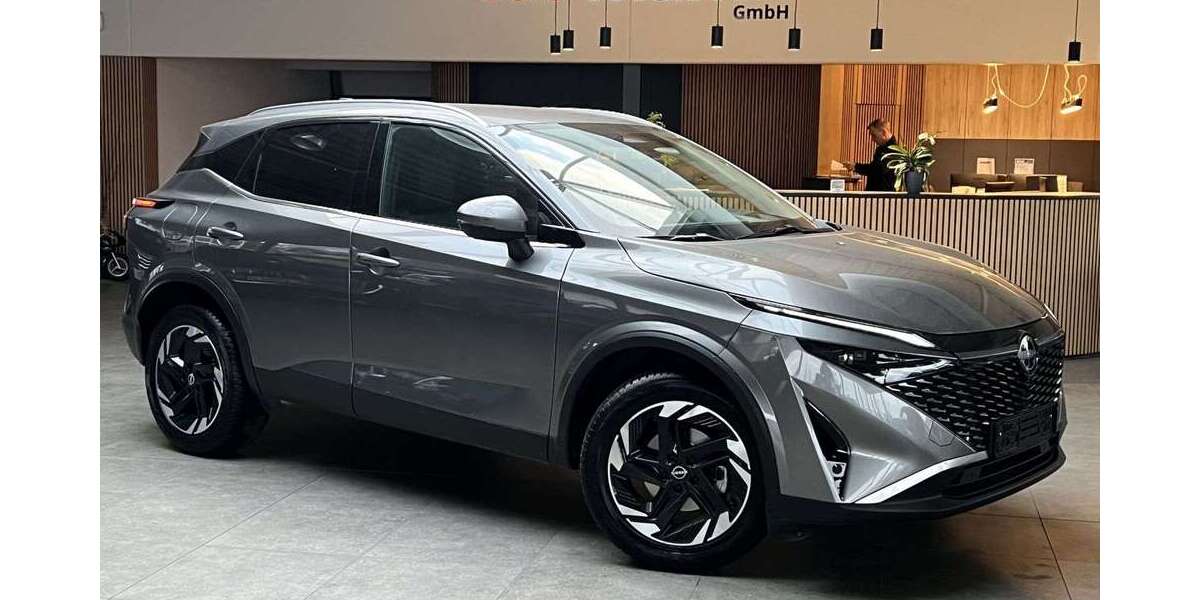 Nissan Qashqai 5.448 km 26.740 &euro; Cadolzburg 90556