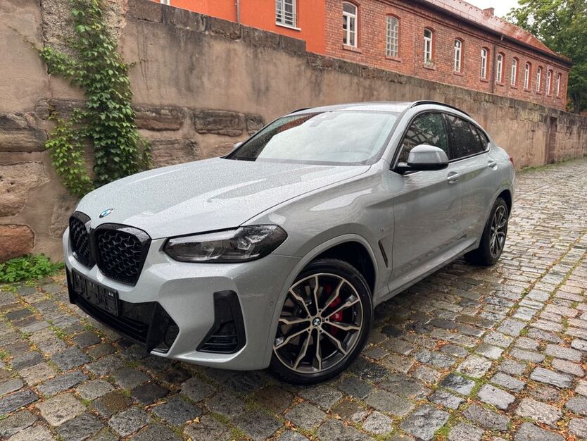 BMW X4 16.700 km 49.950 € Haag 91126
