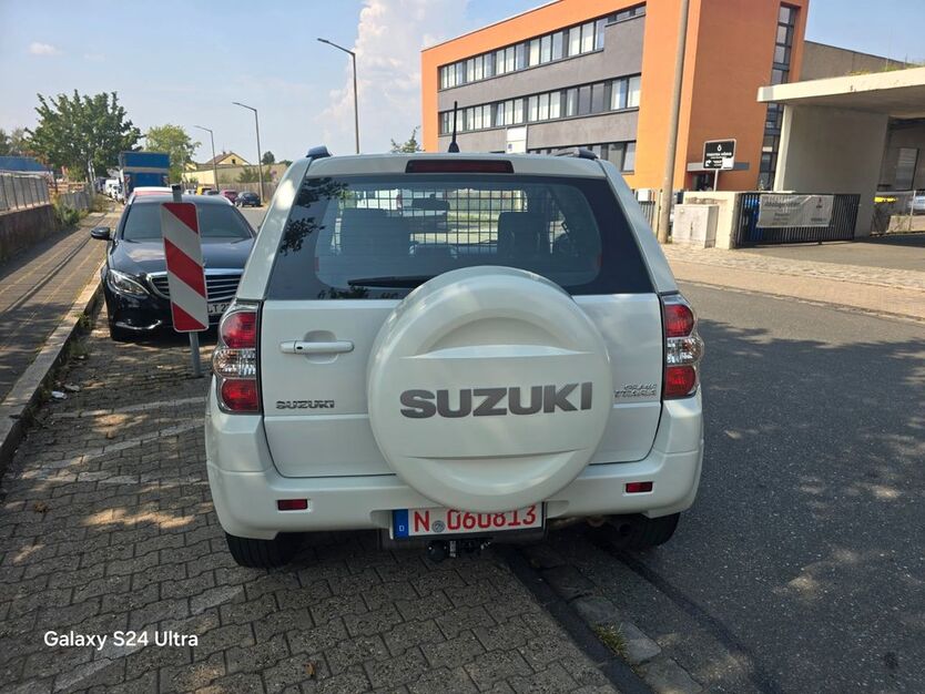 Suzuki Grand Vitara 150.000 km 5.500 € Nürnberg 90431